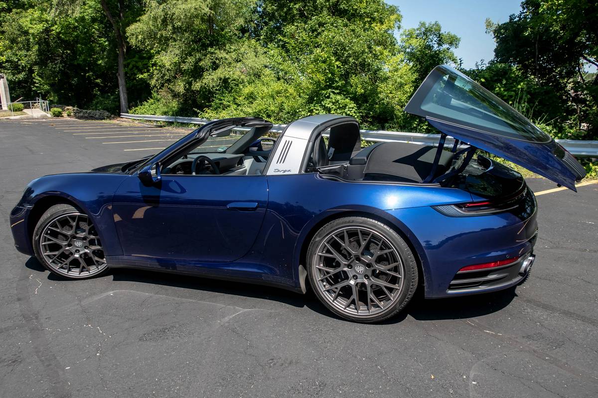 Side view of a 2021 Porsche 911 Targa 4 with its roof off