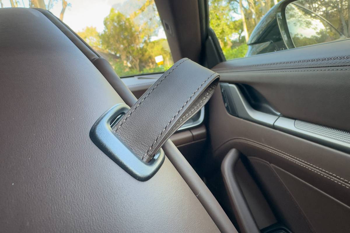 porsche carrera 4s 2026 28 interior backseat scaled jpg