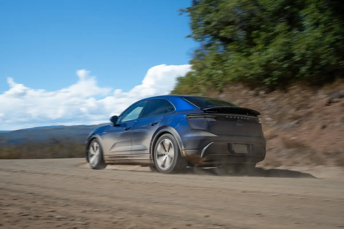 2025 Porsche Macan