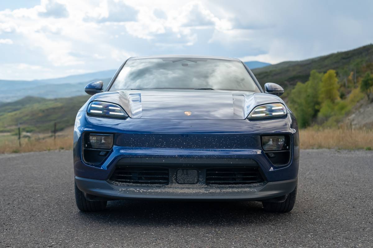 2025 Porsche Macan