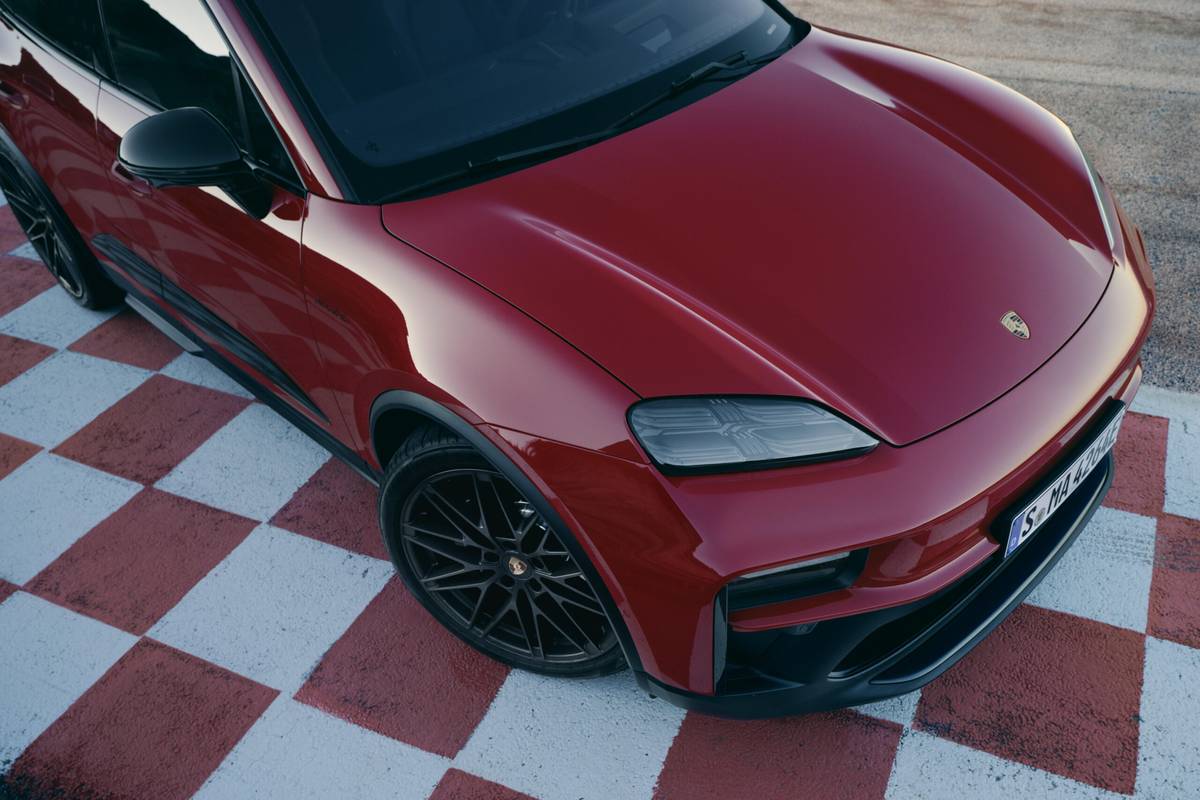 porsche macan gts 2026 03 exterior front oem scaled jpg
