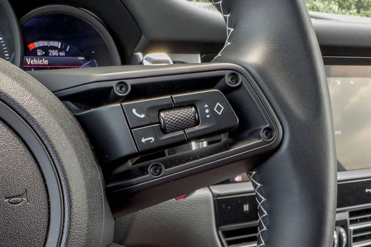 porsche macan t 2023 17 interior steering wheel controls scaled jpg