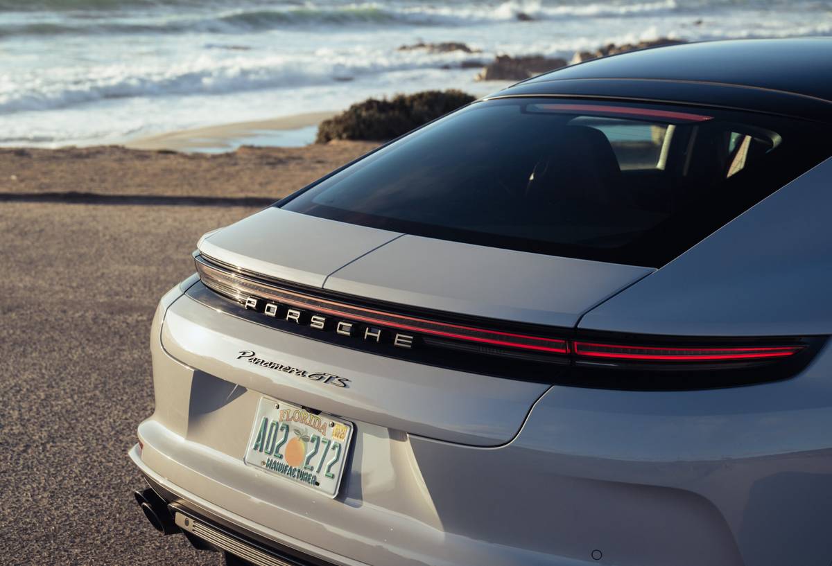 2025 Porsche Panamera