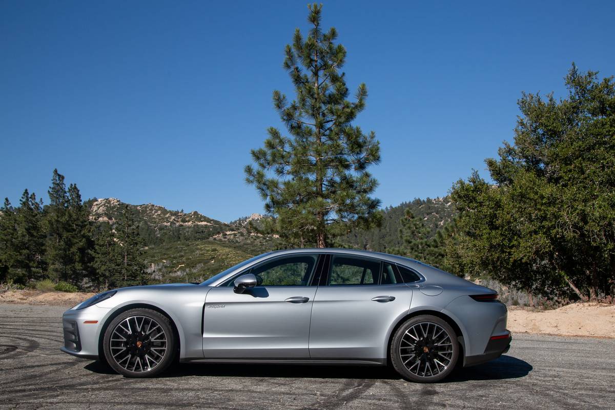 2026 Porsche Panamera