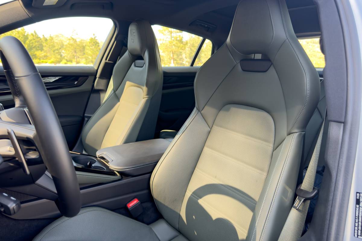 2026 Porsche Panamera