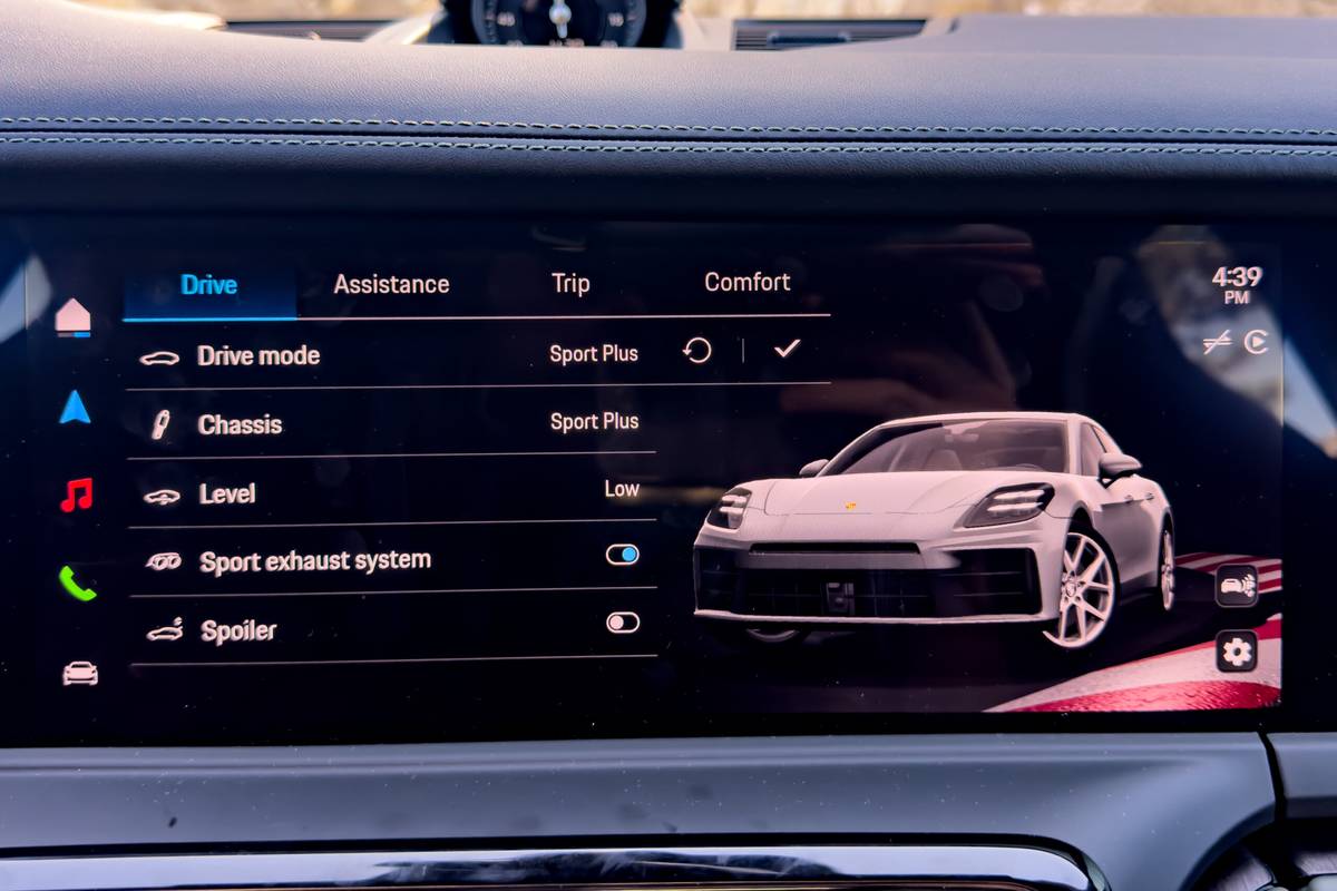 2026 Porsche Panamera