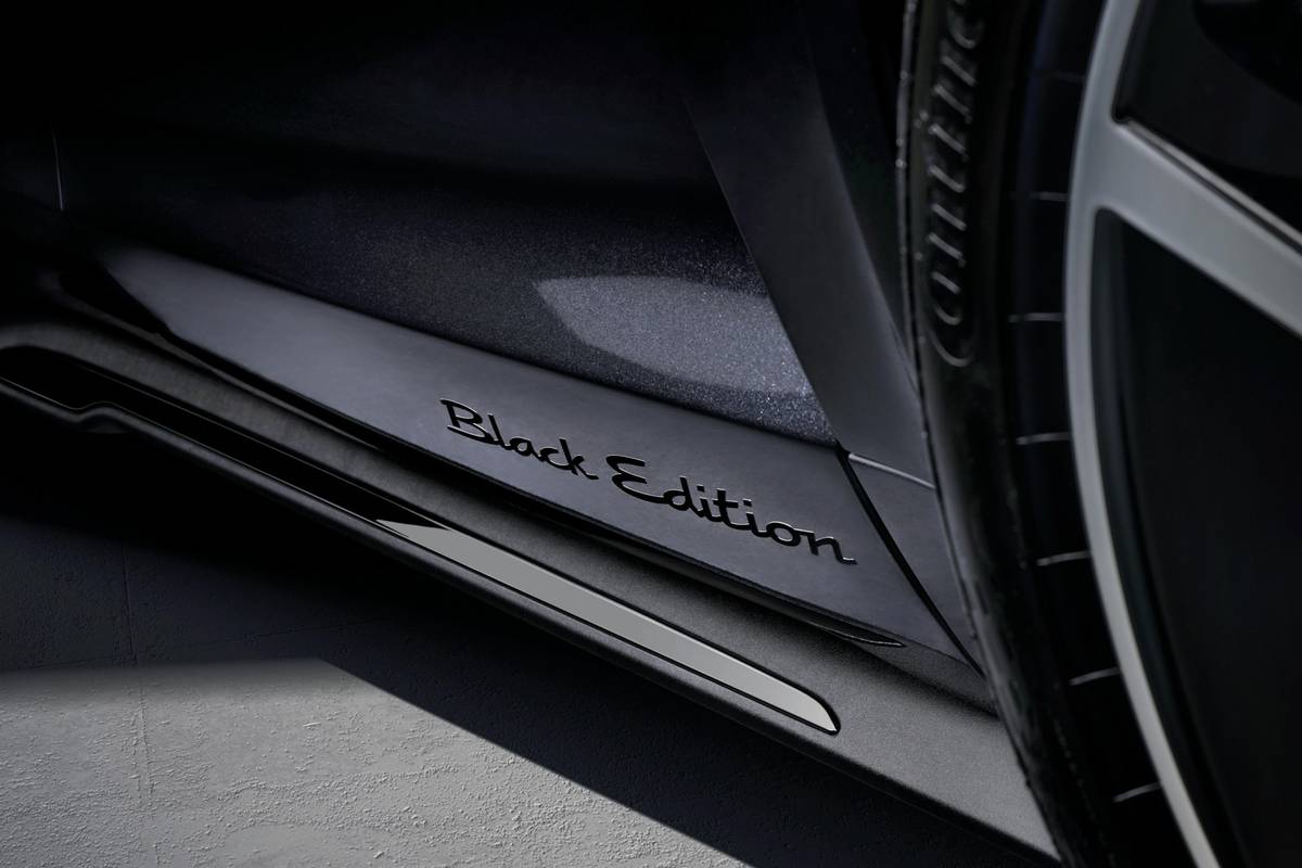 porsche taycan black edition 2026 exterior oem 03 jpg