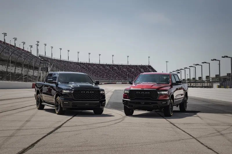 ram-1500-hemi-v-8-2026-exterior-oem-11