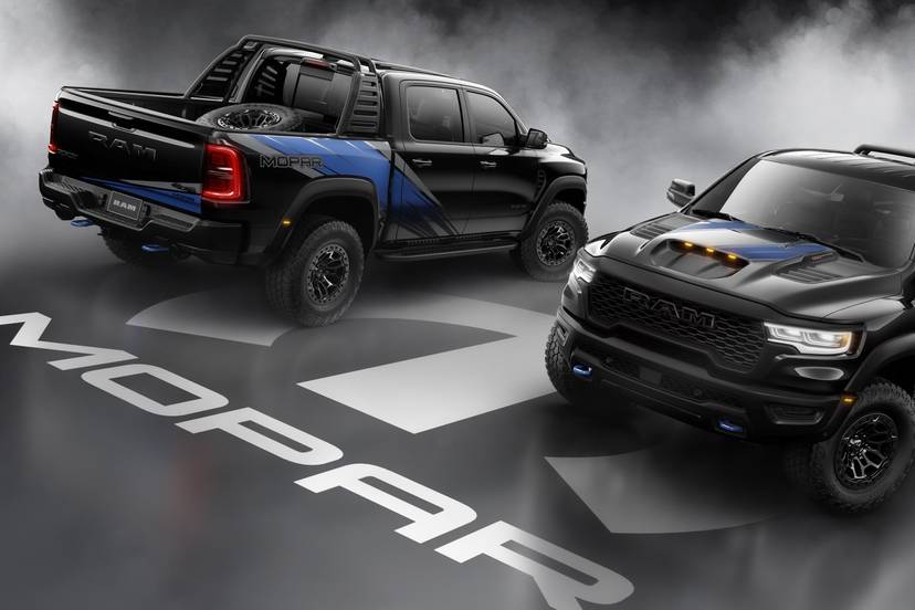 ram-1500-rho-mopar-2025-exterior-oem-02