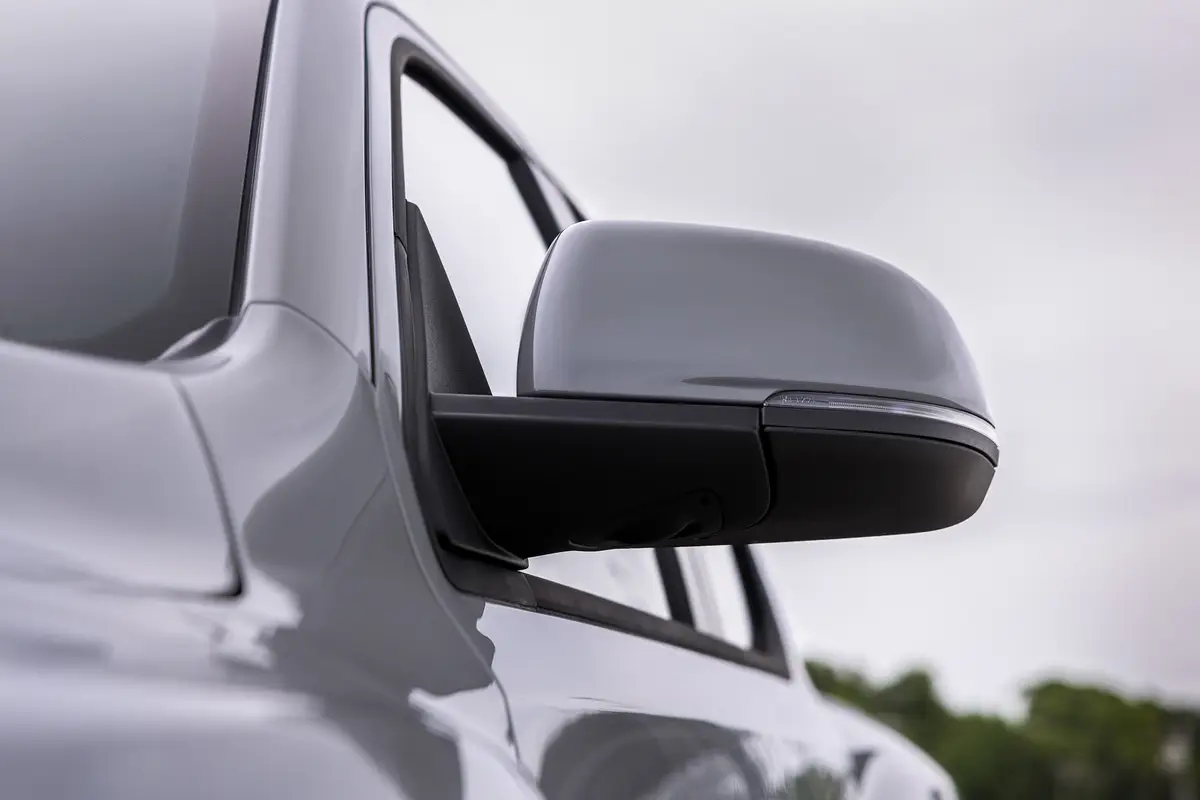 ram 1500 rumble bee 5 7 2027 exterior oem 04 jpg