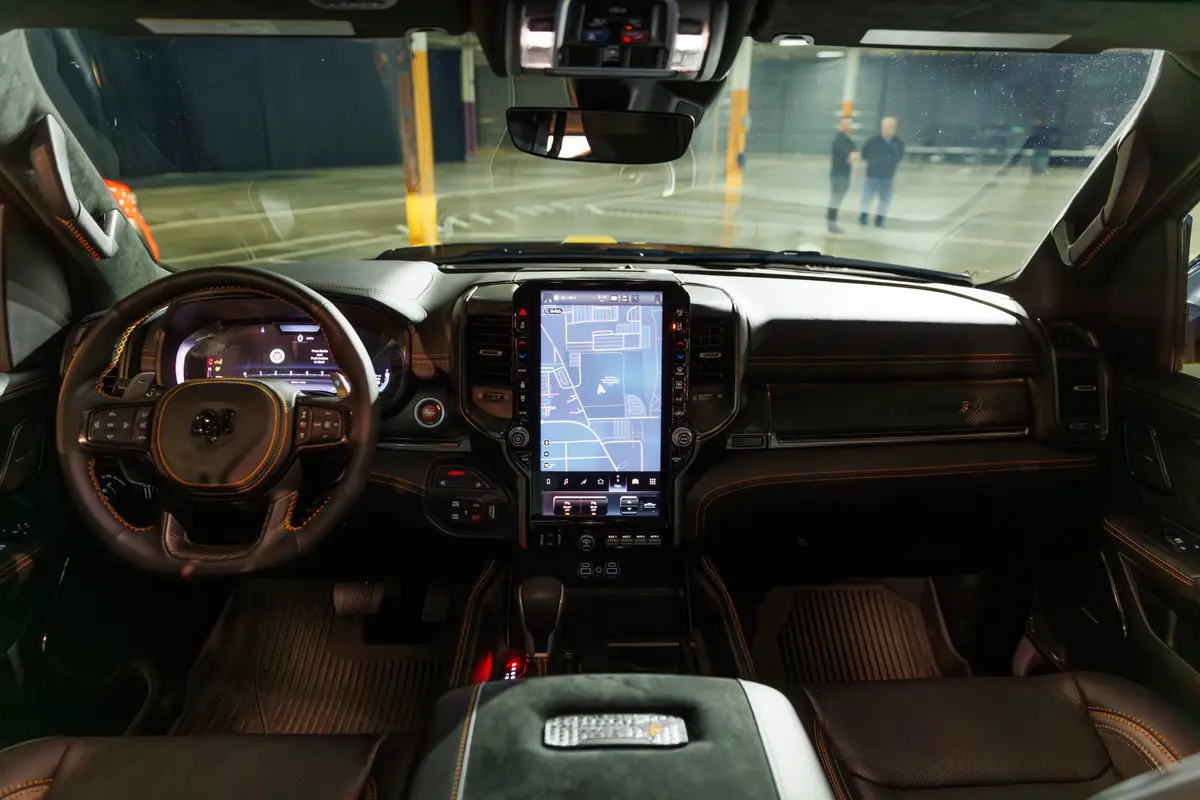 ram 1500 rumble bee srt 2027 18 interior front row scaled jpg