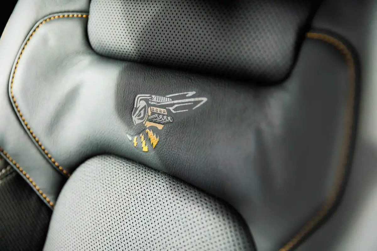 ram 1500 rumble bee srt 2027 22 interior front row seat badge scaled jpg