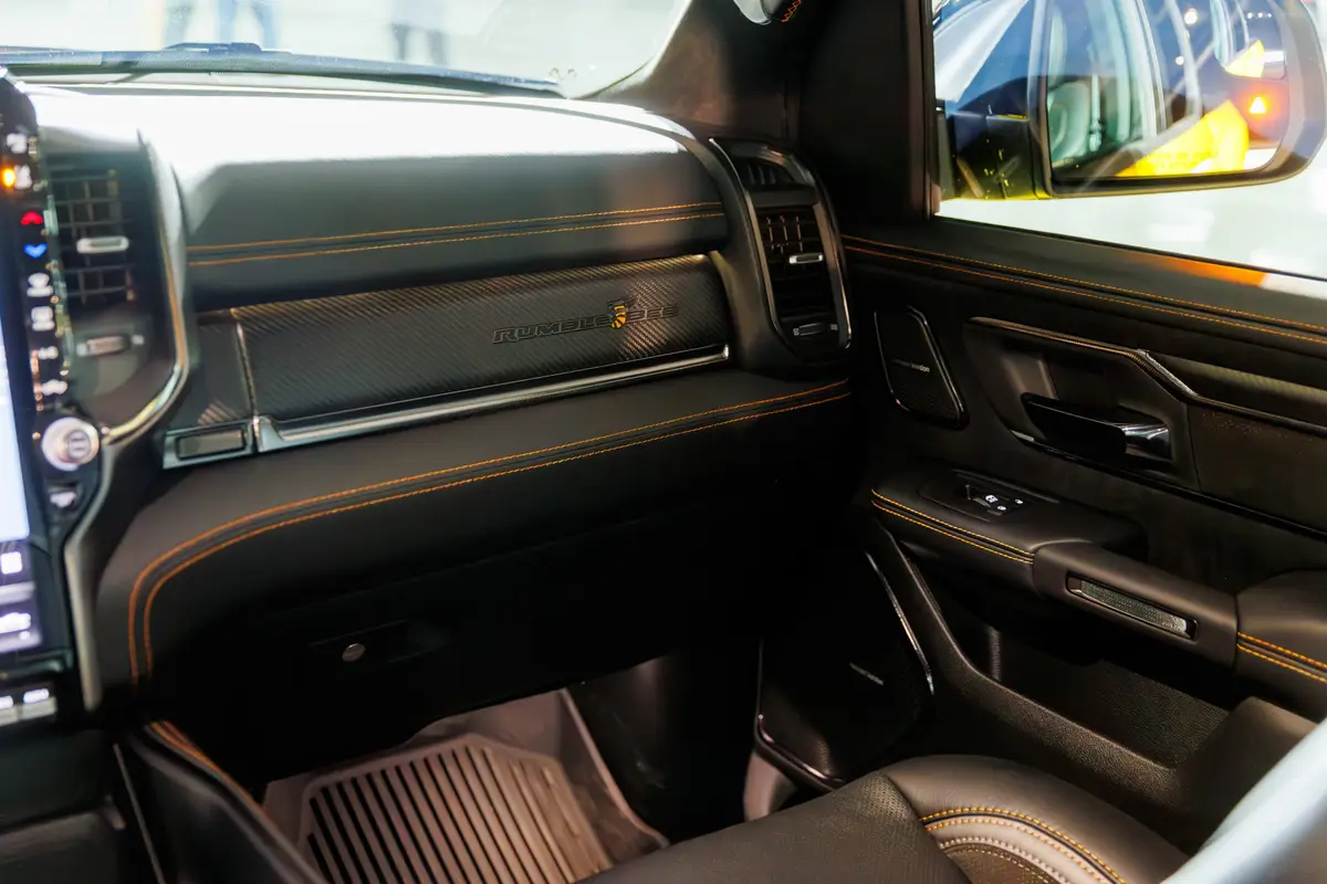 ram 1500 rumble bee srt 2027 25 interior dashboard scaled jpg