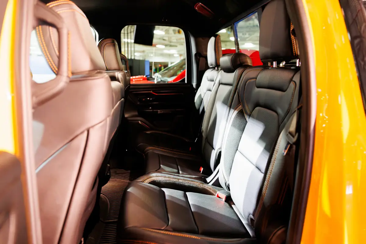 ram 1500 rumble bee srt 2027 28 interior backseat scaled jpg