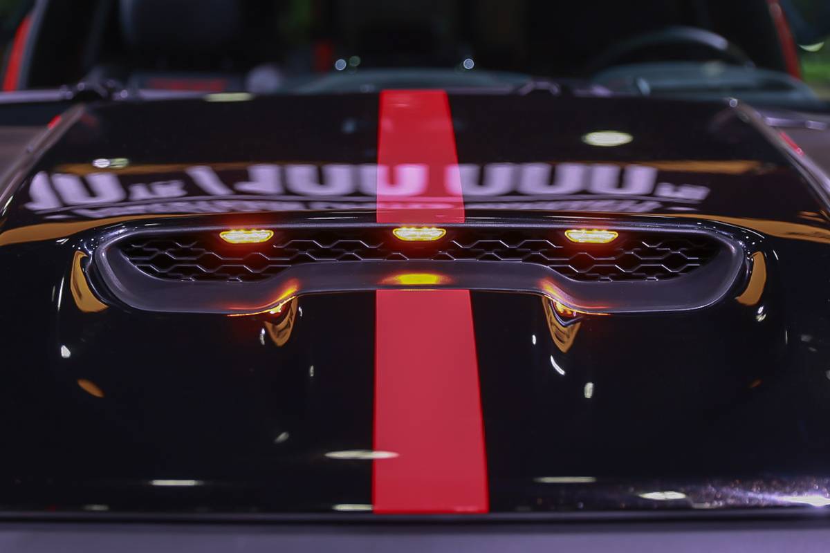 ram 1500 srt trx 2027 04 exterior hood jpg