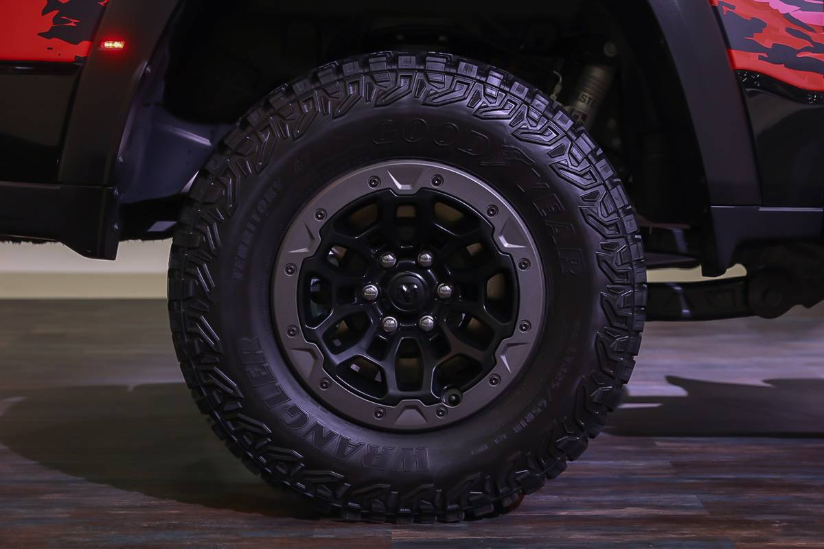 ram 1500 srt trx 2027 11 exterior wheel jpg
