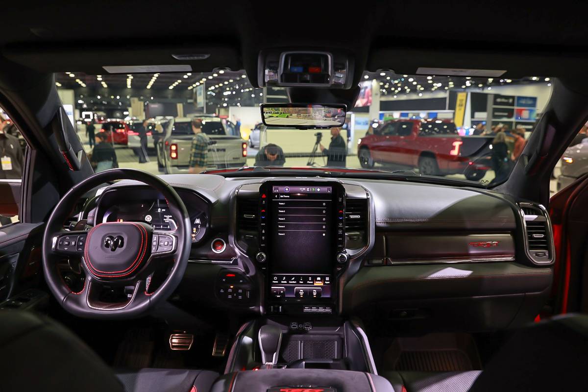 ram 1500 srt trx 2027 20 interior front row jpg