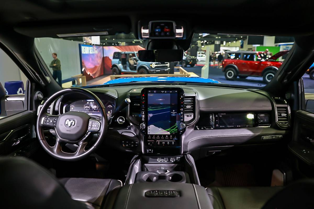 ram 2500 power wagon 2027 15 interior front row jpg