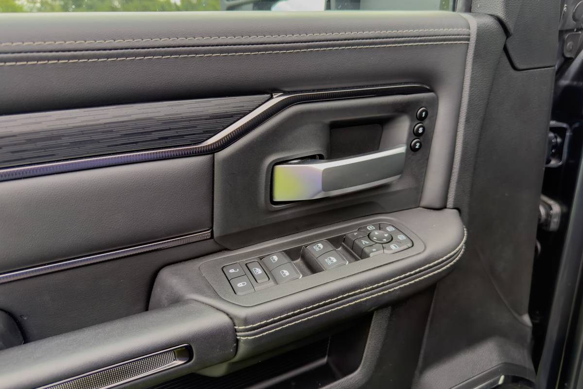 2027 RAM 2500