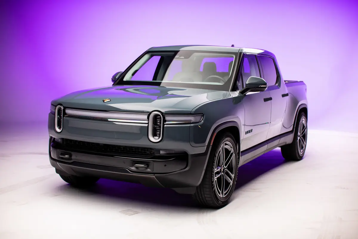 2025 Rivian R1T