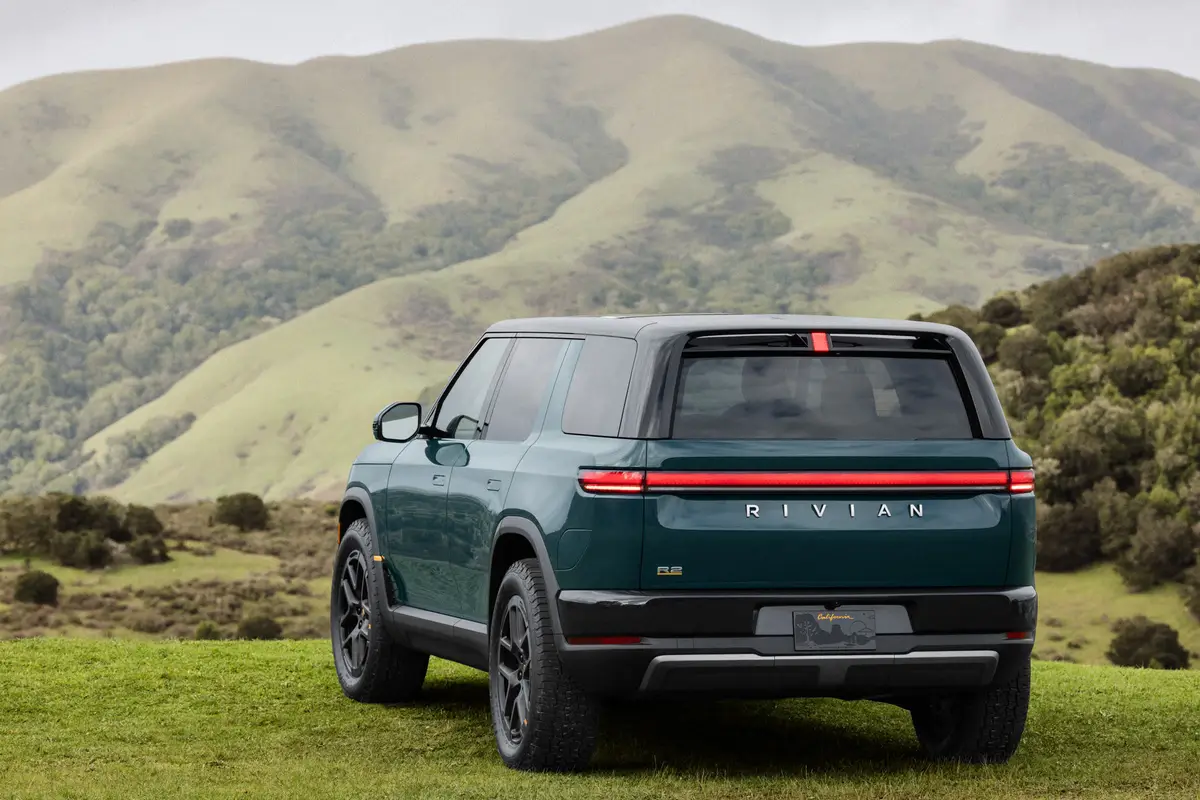 rivian r2 2027 exterior oem 10 jpg