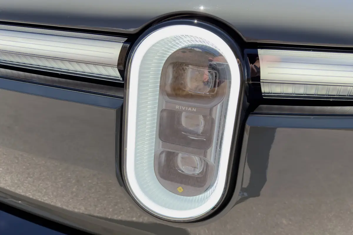 rivian r2 performance launch edition 2027 11 exterior headlight scaled jpg