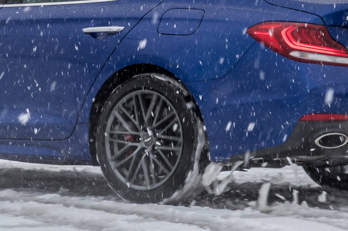 rwd snow dynamic exterior wheel jpg
