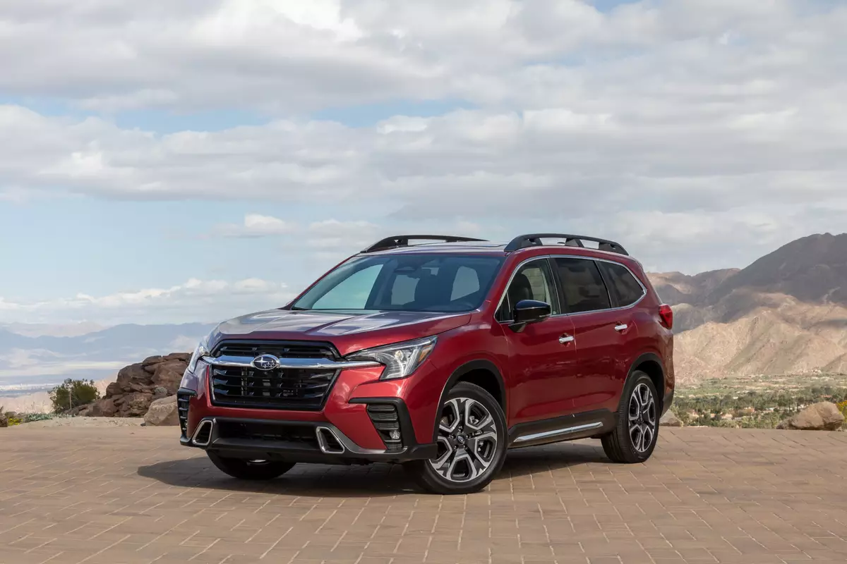 2024 Subaru Ascent Specs, Price, MPG & Reviews