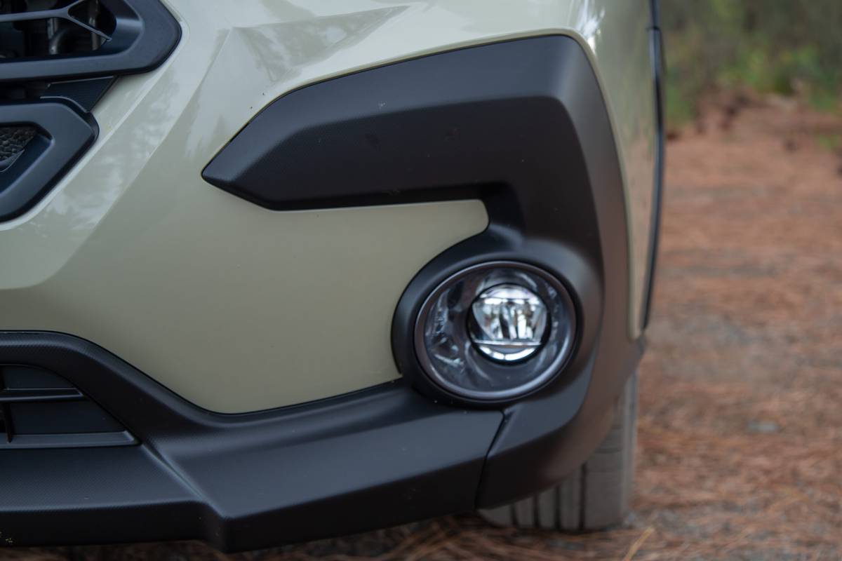 subaru crosstrek hybrid 2026 03 exterior foglight scaled jpg
