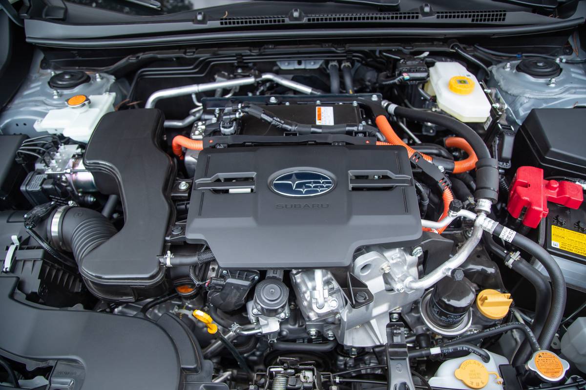subaru crosstrek hybrid 2026 12 interior engine scaled jpg