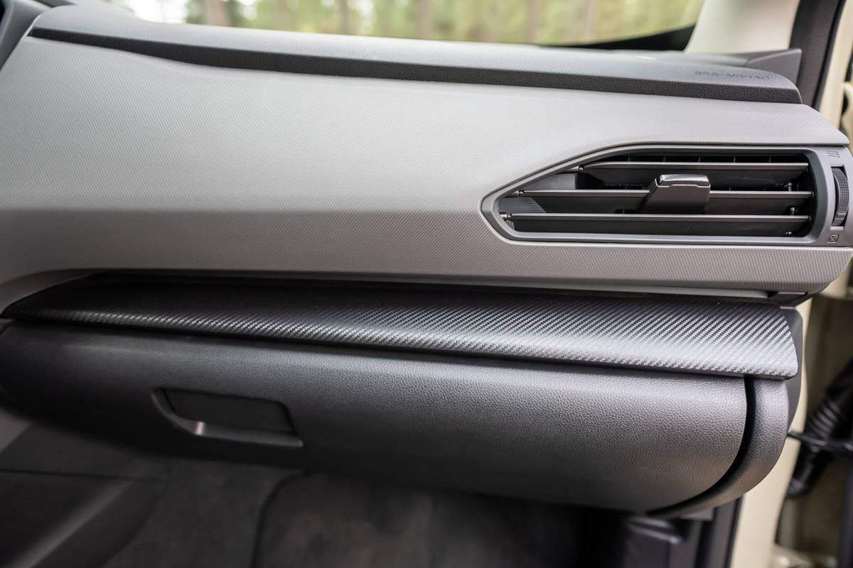 subaru crosstrek hybrid 2026 45 interior dashboard scaled jpg