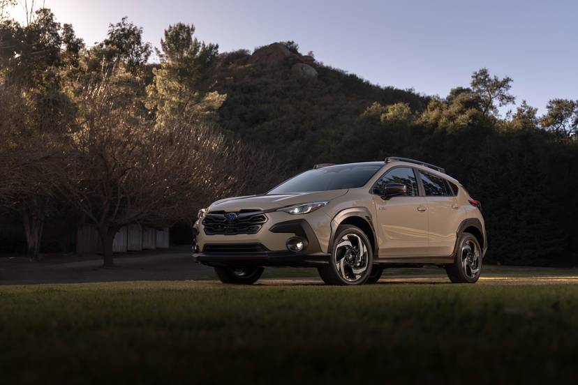 subaru-crosstrek-hybrid-2026-exterior-oem-01
