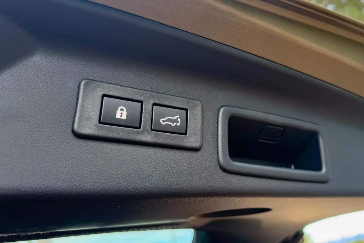 subaru forester wilderness 2026 34 interior cargo controls scaled jpg