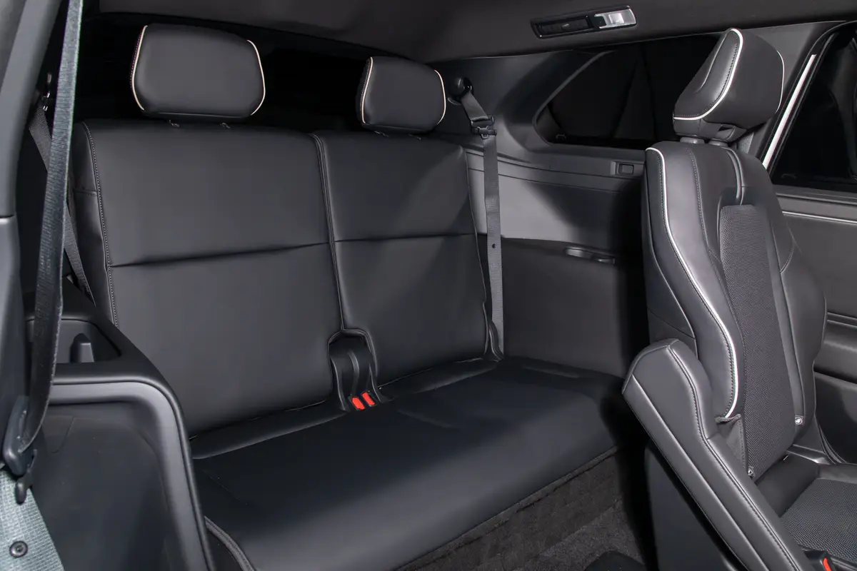 subaru getaway 2027 24 interior third row jpg