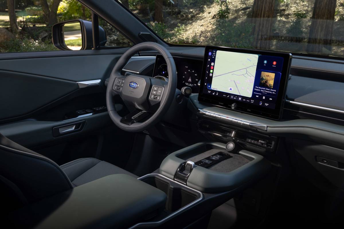 subaru getaway 2027 interior oem 15 jpg