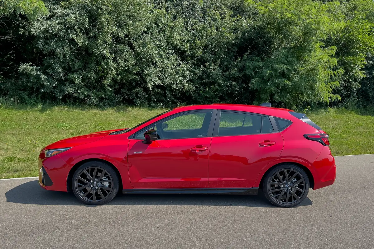 subaru impreza rs 2025 04 exterior profile scaled jpg