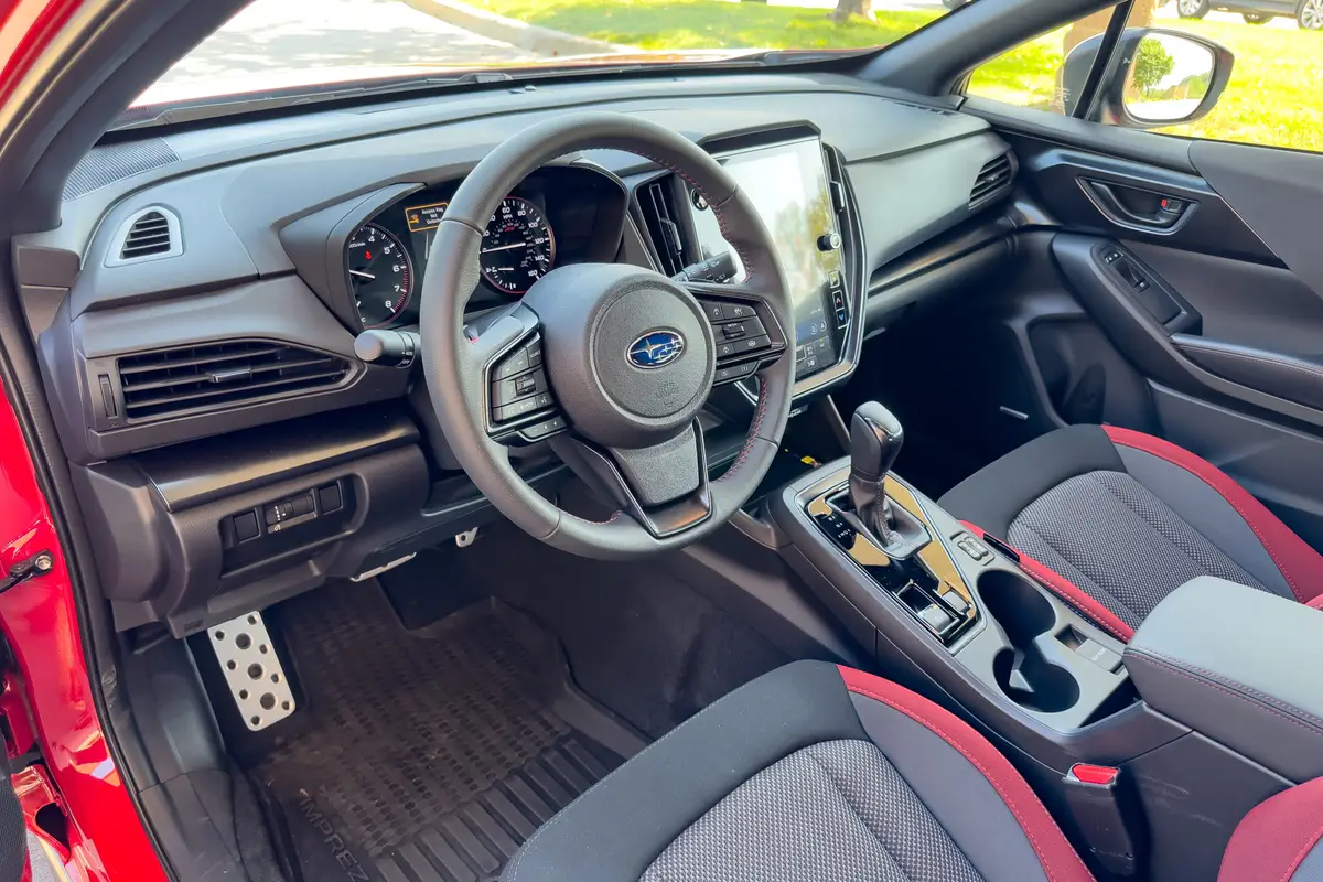 subaru impreza rs 2025 13 interior front row scaled jpg