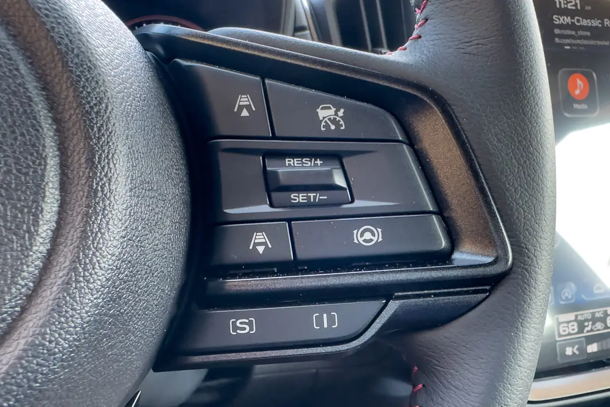 subaru impreza rs 2025 17 interior steering wheel controls scaled jpg