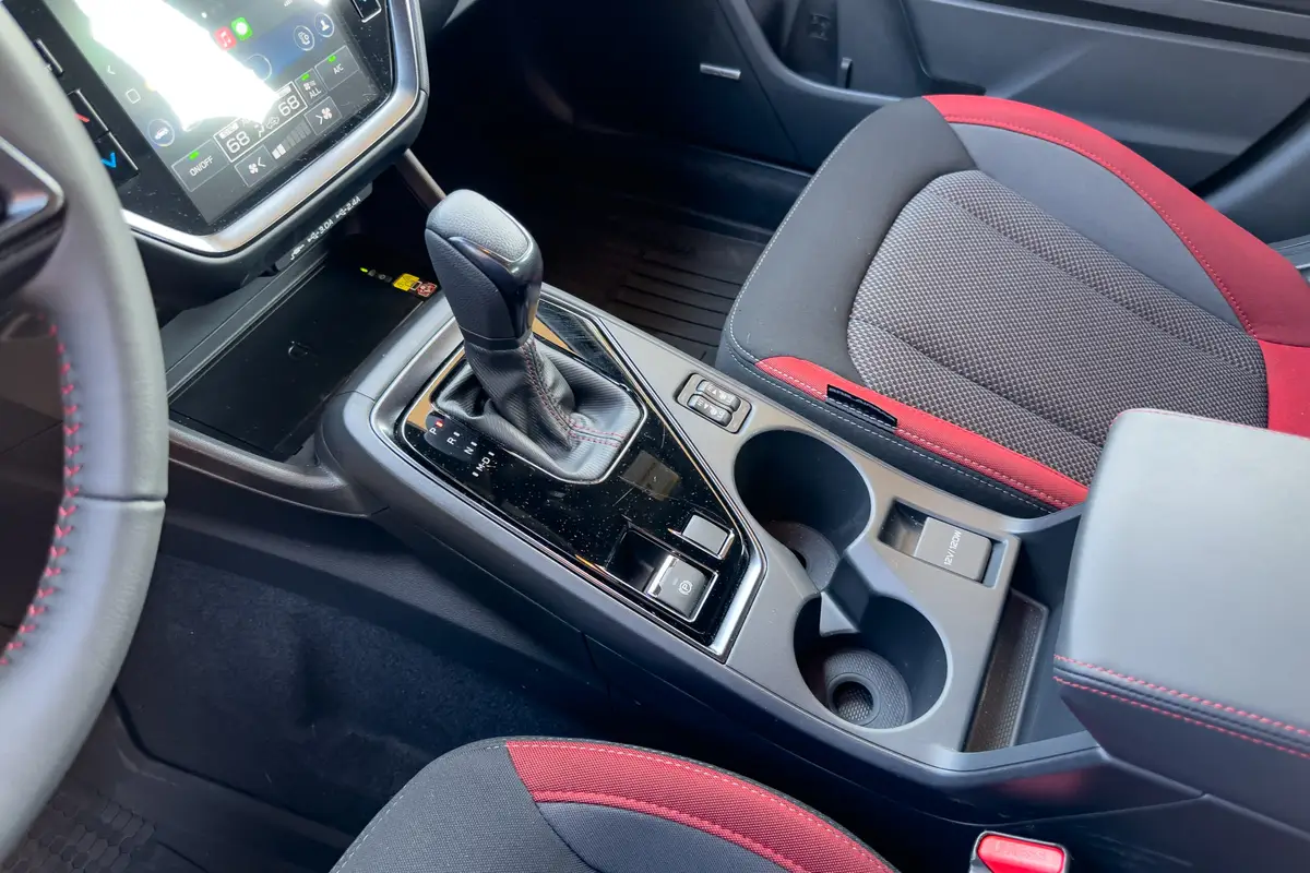 subaru impreza rs 2025 19 interior gearshift scaled jpg