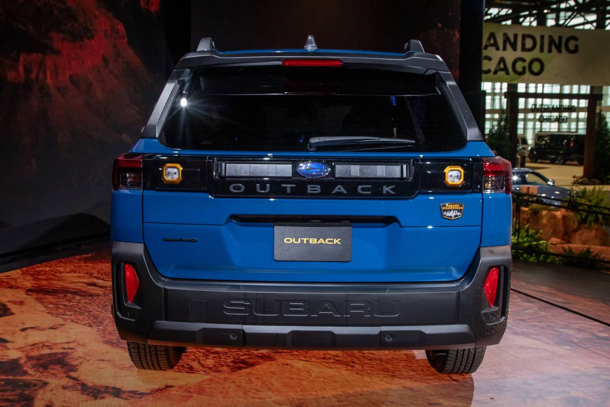 subaru outback wilderness 2026 06 exterior rear cas scaled jpg