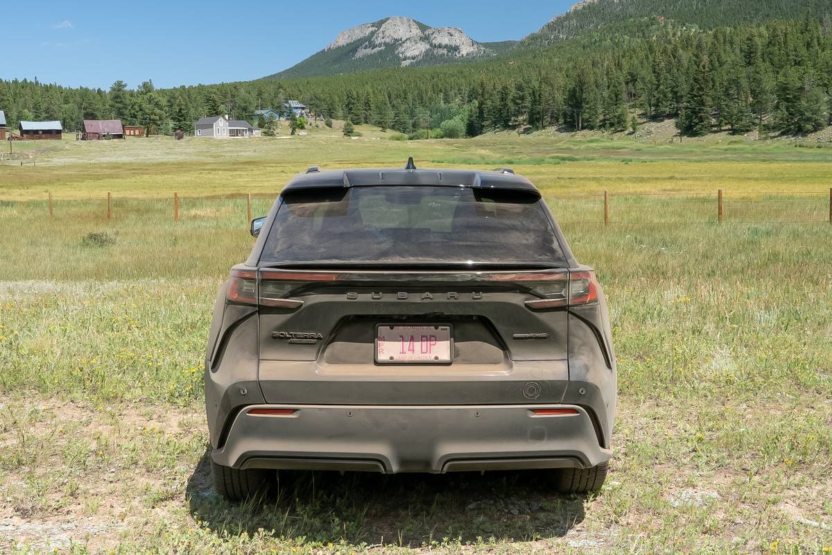 subaru solterra 2026 18 exterior rear jpg