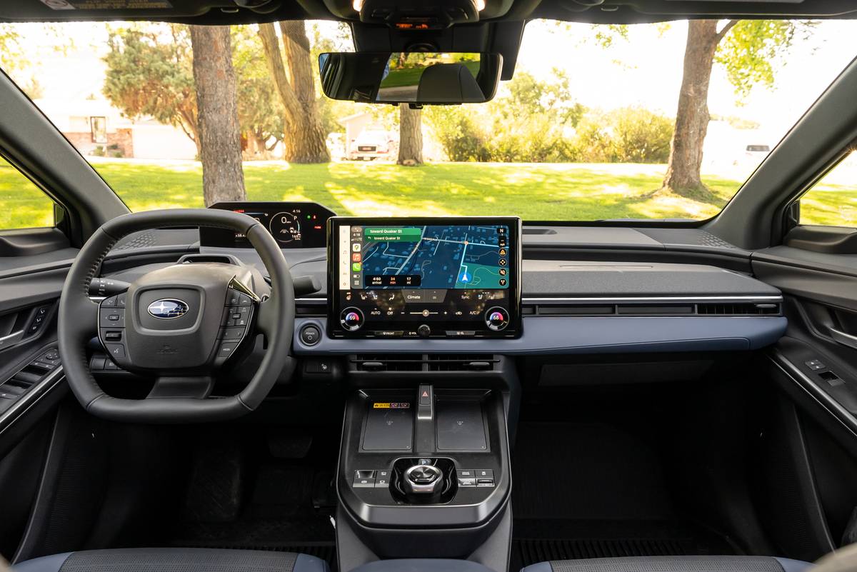 subaru solterra 2026 24 interior front row jpg
