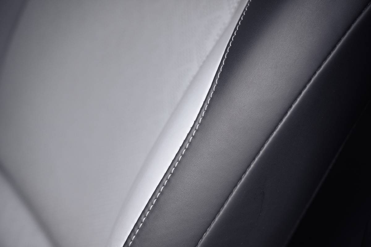 subaru solterra 2026 32 interior seat jpg