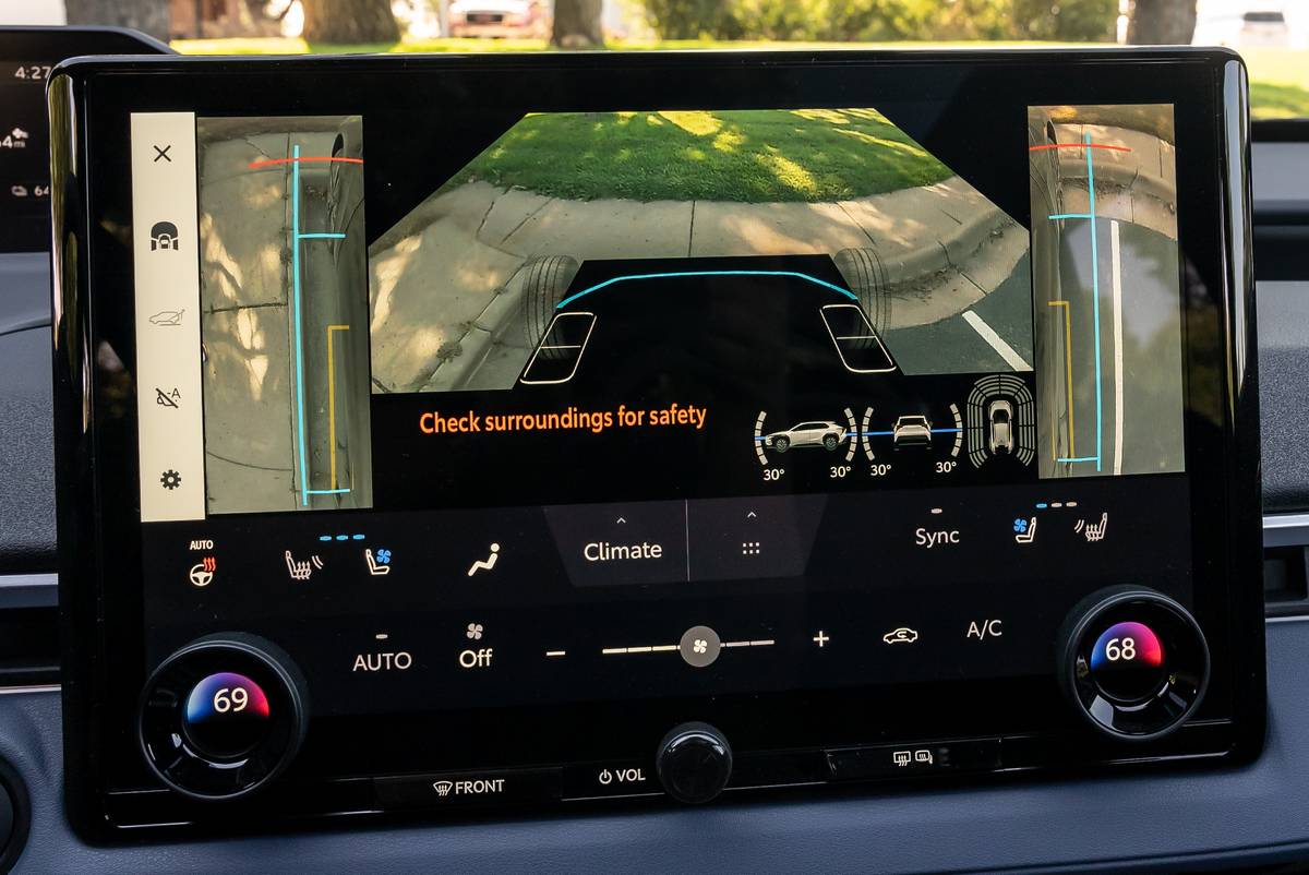 subaru solterra 2026 50 interior center stack display jpg