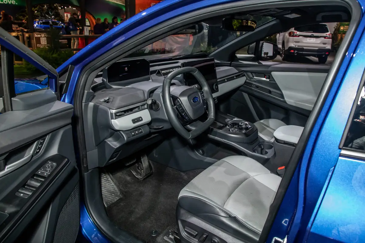 subaru trailseeker 2026 04 interior front row cas scaled jpg