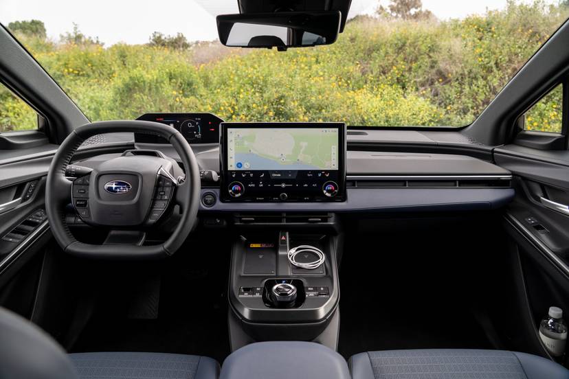 subaru-trailseeker-2026-09-interior-front-row
