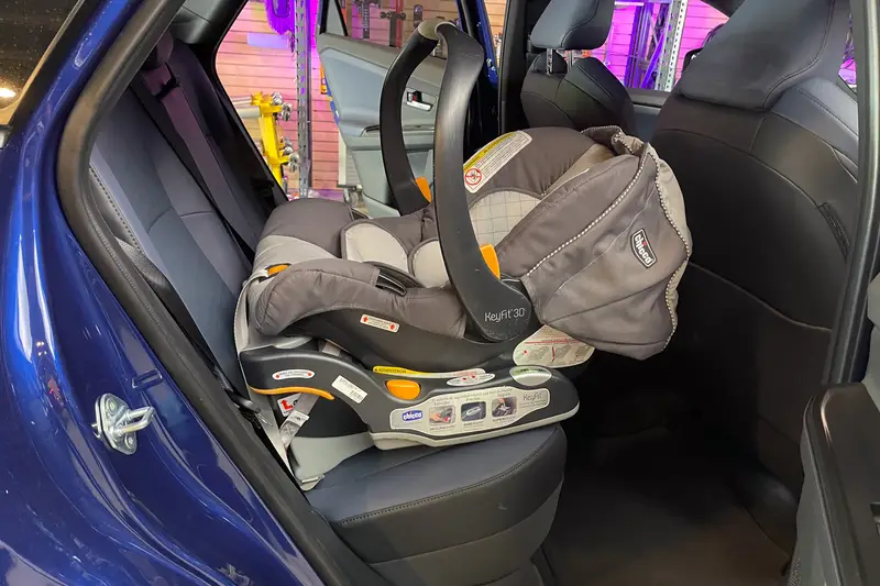 subaru-trailseeker-2026-interior-csc-01
