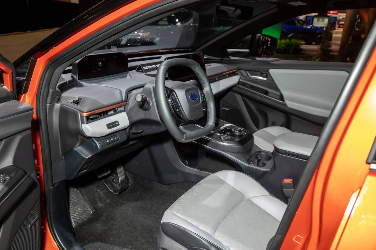 subaru uncharted 2026 05 interior front row cas scaled jpg