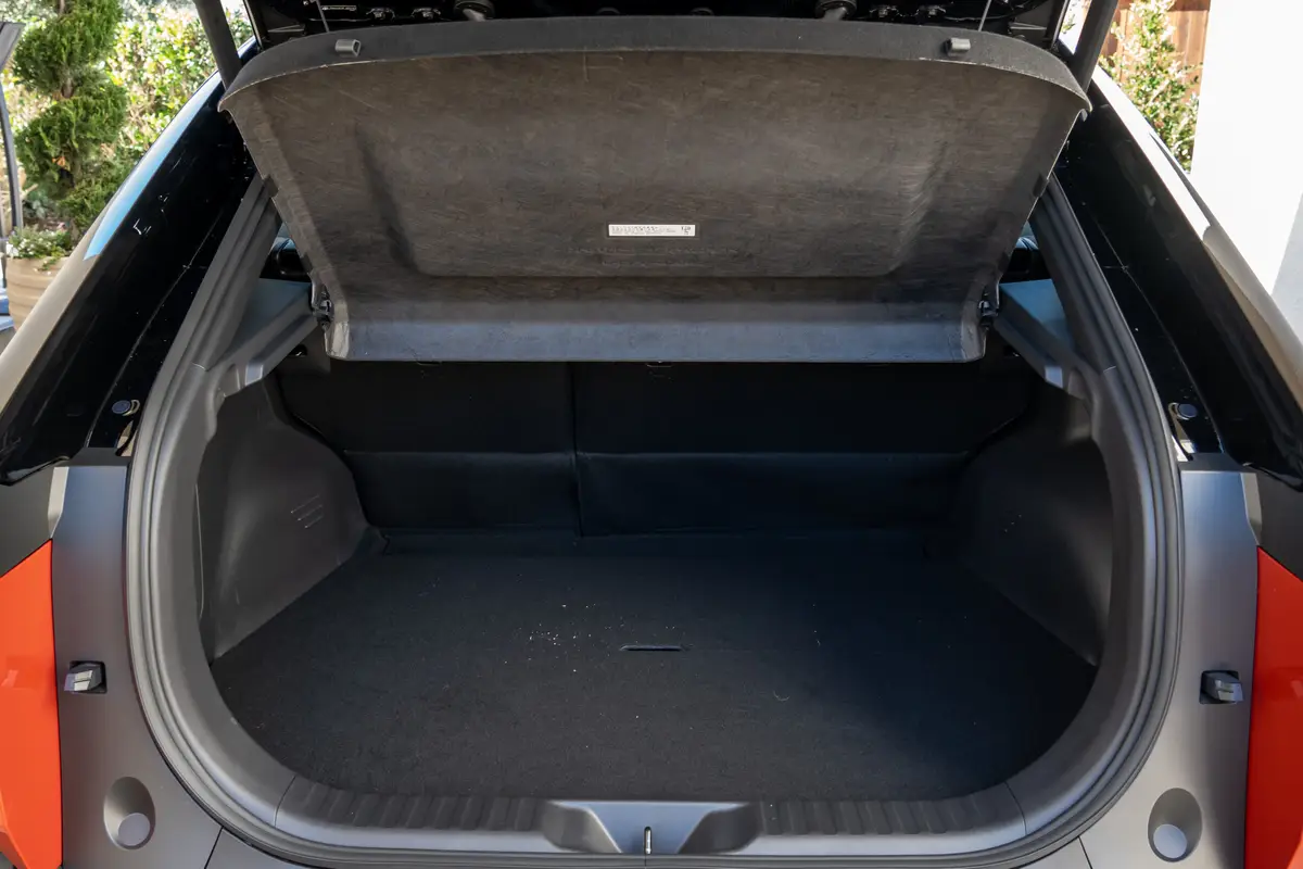 2026 Subaru Uncharted