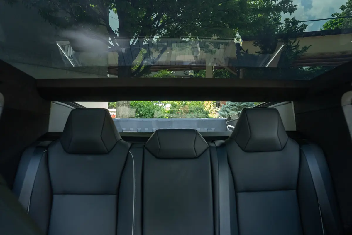 2025 Tesla Cybertruck
